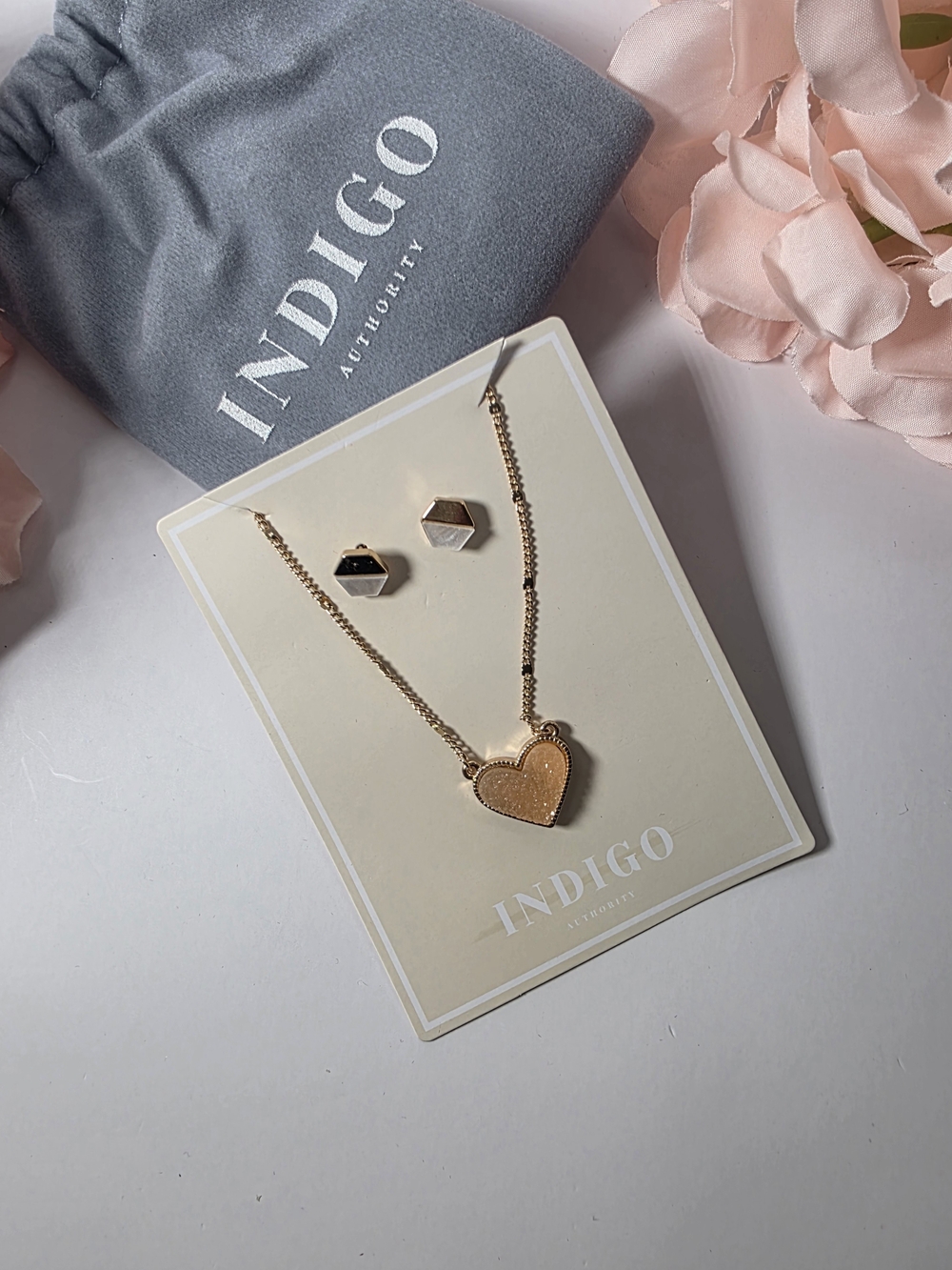 Indigo - Gold Heart Pendant Necklace with Hexagon Studs